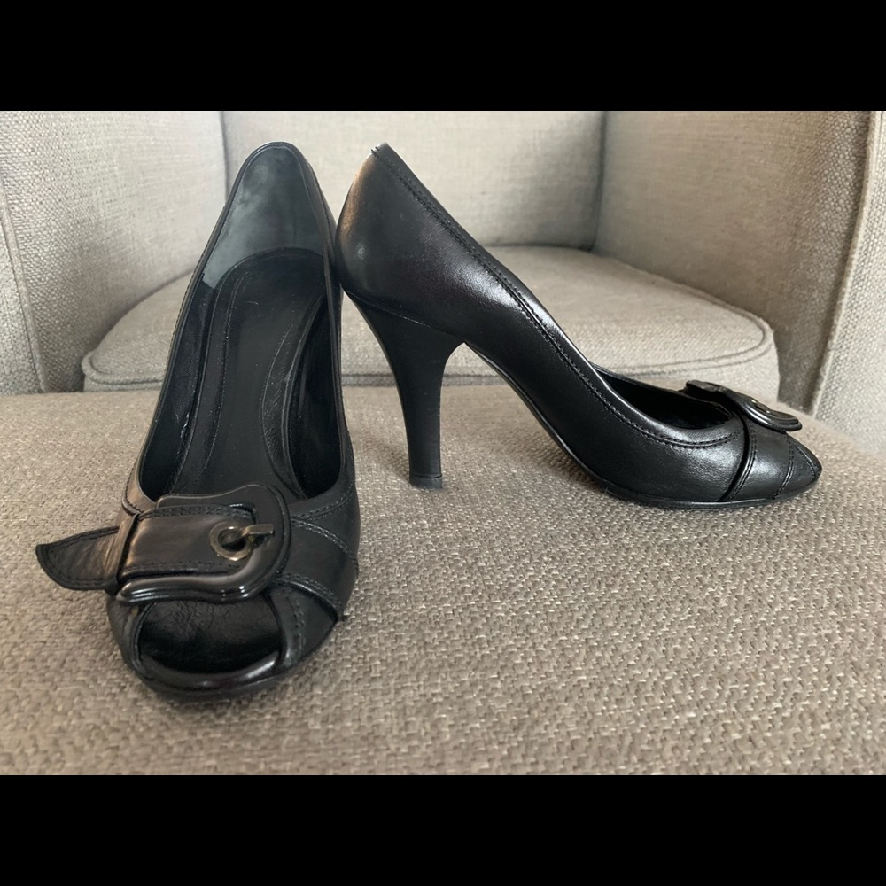Fendi Open Toed Shoes